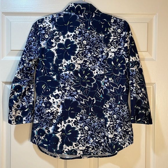 Van Heusen 100% Cotton 3/4 Sleeve Top with Adjustment Sleeve Multicolored Print - Picture 6 of 14